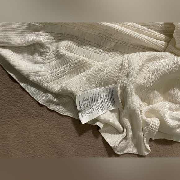 Guess white flowy dress - Picture 3 of 5